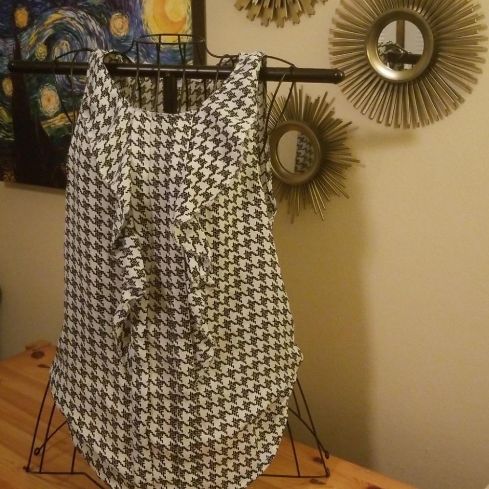 Houndstooth Top